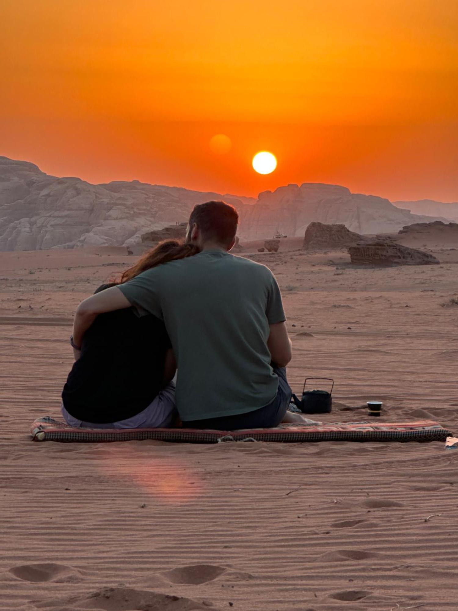 Sunset Dreams Camp Daire Ram Vadisi Dış mekan fotoğraf